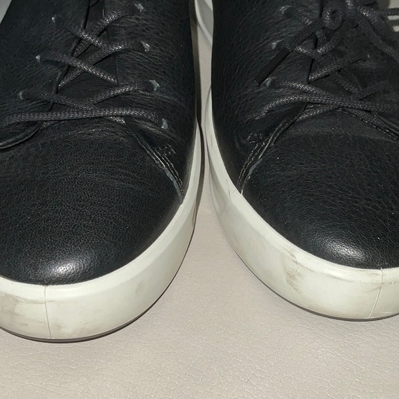 Ecco Leather Sneakers - Picture 3 of 9